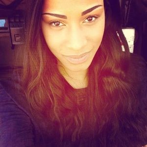 Meet your Posher, Nikki